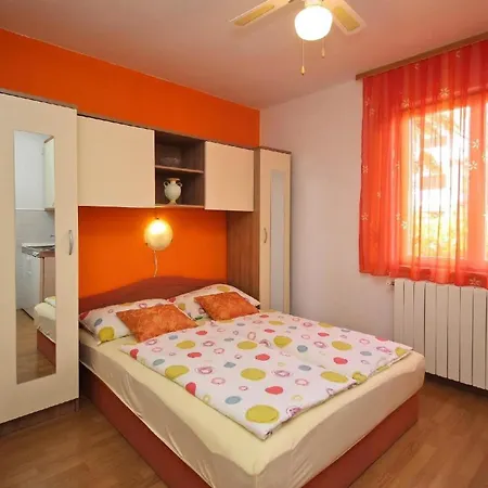 Apartment Ferienwohnung Fuer 2 Personen Ca 20 Qm In Silo, Kvarner Bucht Krk Silo (Krk)